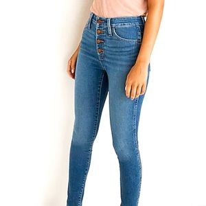 Madewell Curvy Roadtripper Jeans size 32 in Monroe Wash